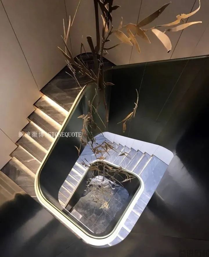 大理石楼梯——楼梯界的天花板(图66) 大理石楼梯——楼梯界的天花板