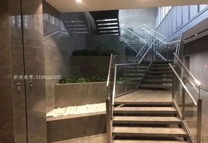 大理石楼梯——楼梯界的天花板(图79) 大理石楼梯——楼梯界的天花板
