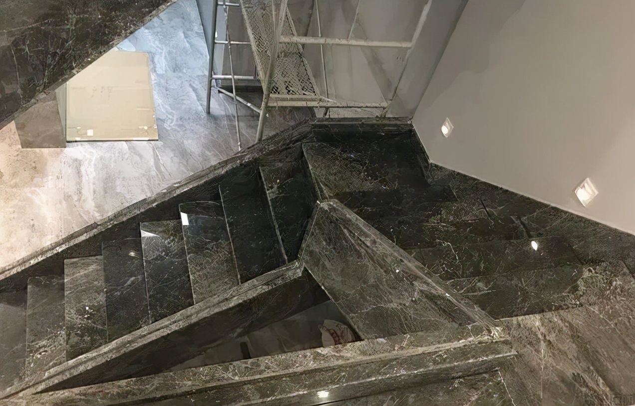 大理石楼梯踏步横头怎么做,即实用又美观(图9) 大理石楼梯踏步横头怎么做,即实用又美观