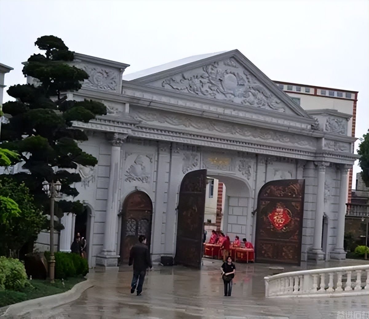 福建惊现2亿的石材别墅,光大门就500万(图19) 福建惊现2亿的石材别墅,光大门就500万