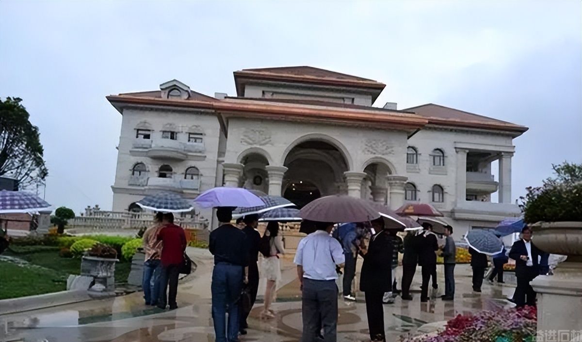 福建惊现2亿的石材别墅,光大门就500万(图24) 福建惊现2亿的石材别墅,光大门就500万
