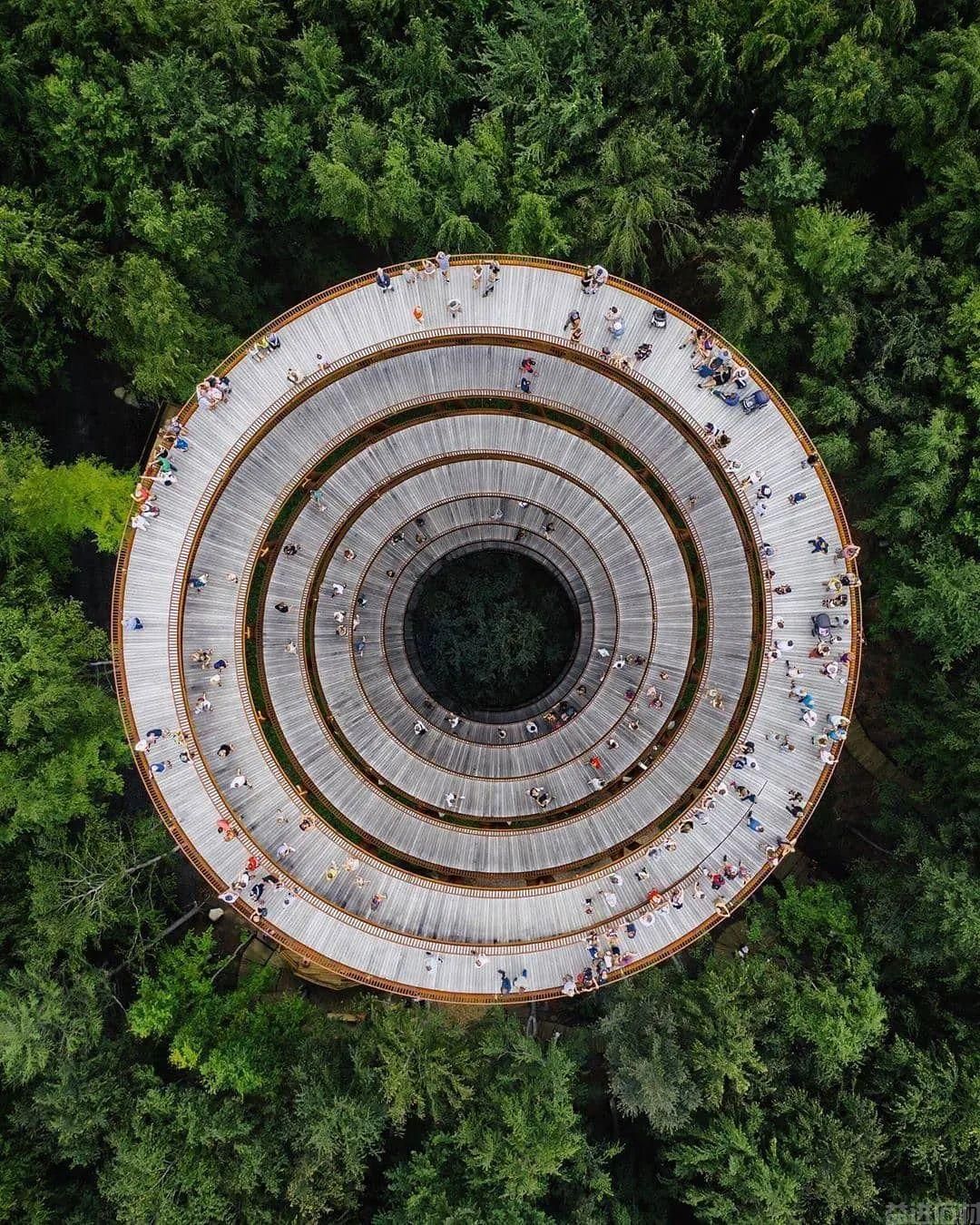 楼梯设计大全 | 有一种楼梯设计叫建筑之美(图38) 楼梯设计大全 | 有一种楼梯设计叫建筑之美(图38)
