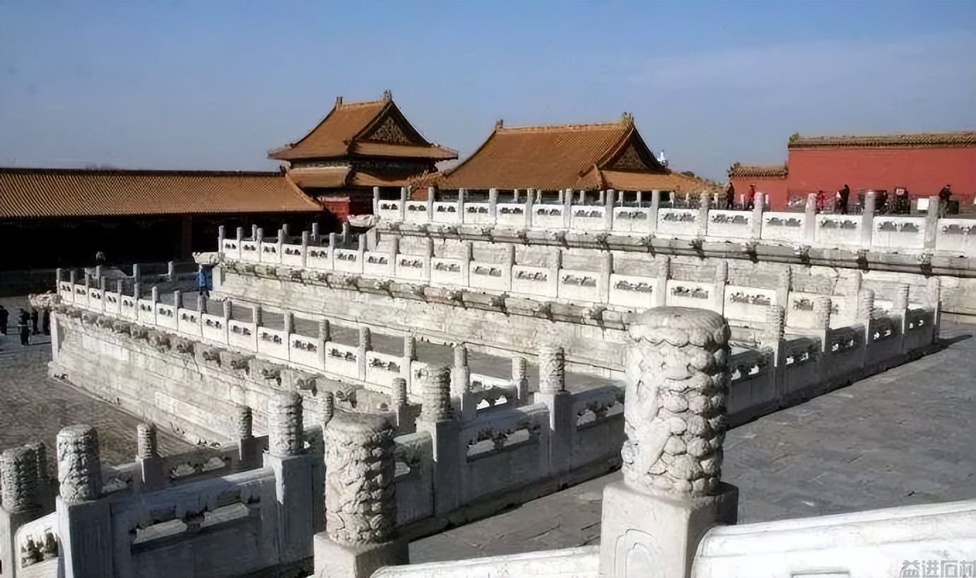 这10款流行的白色大理石，你更心仪哪一款？