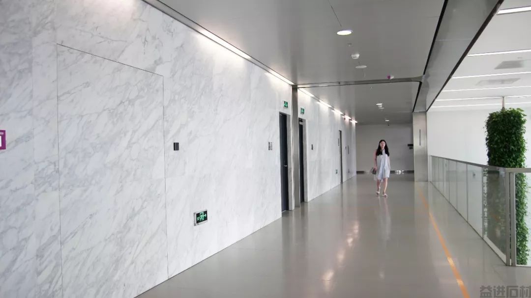 最贵的白色大理石，9个公装案例让你一饱眼福