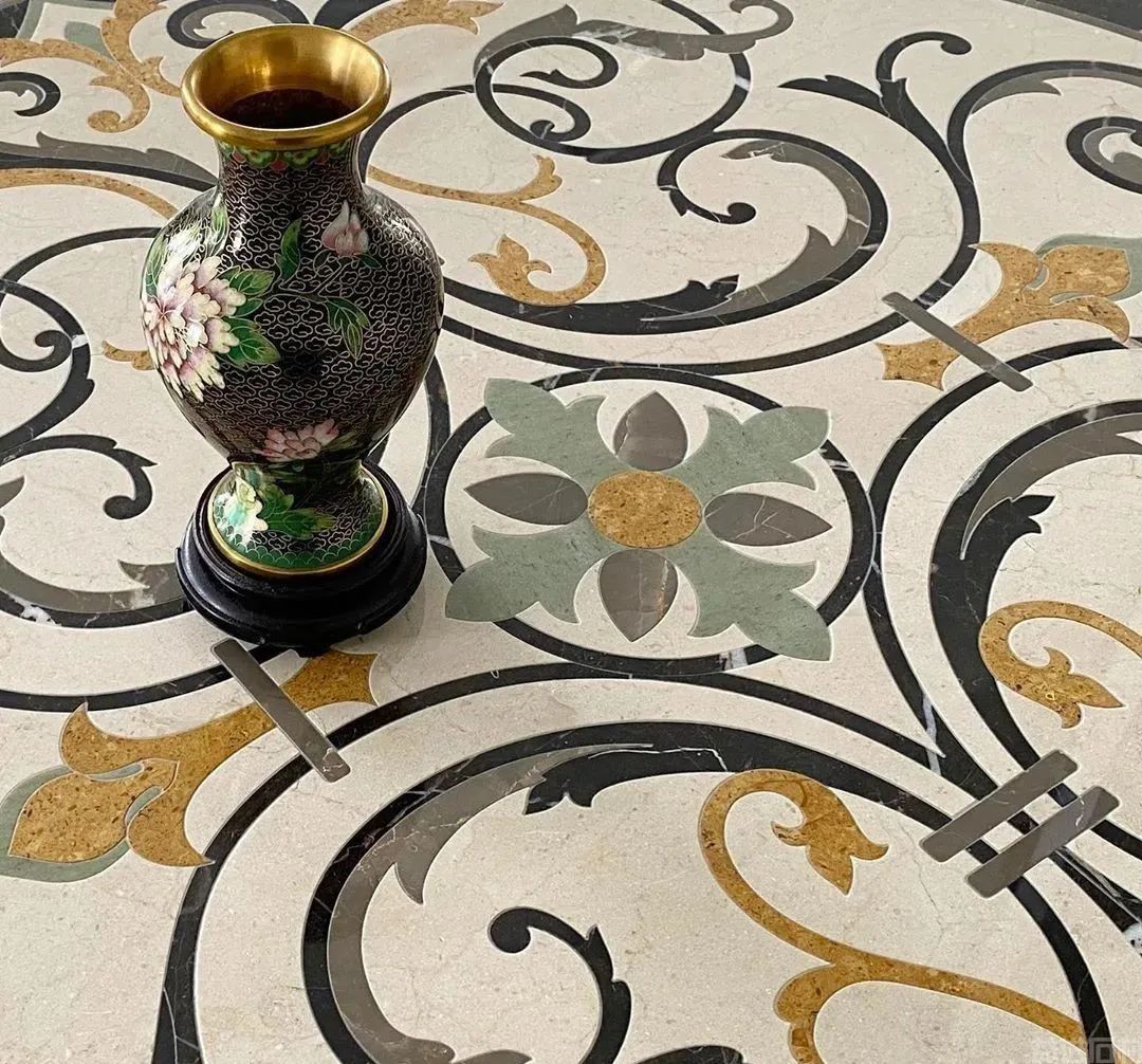 绚丽多彩的大理石拼花，让人赏心悦目